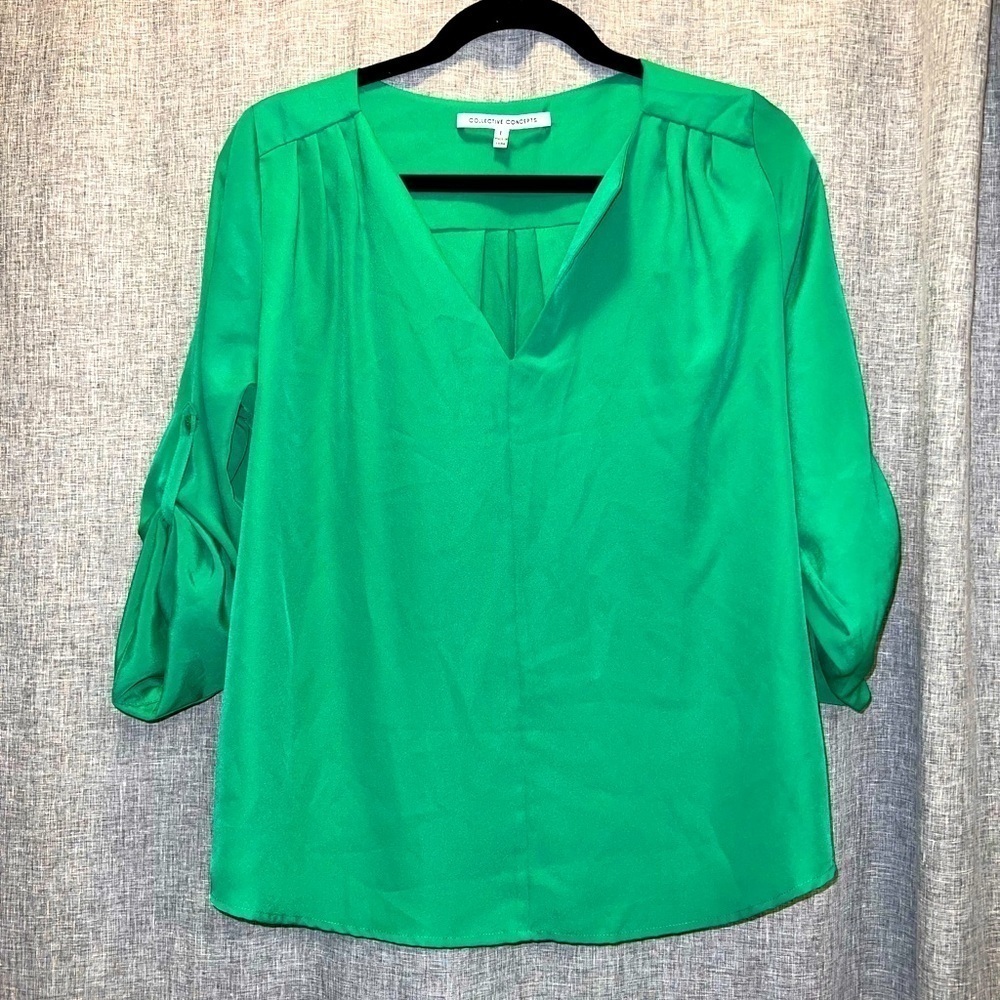 Women's Collective Concepts Top Large